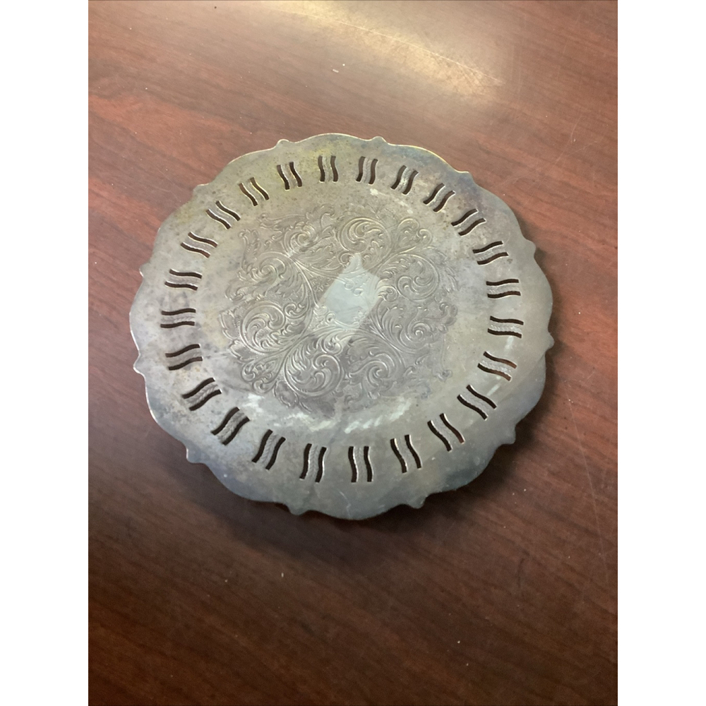 Oneida Silversmiths Silver Plate 6 1/2" round Trivet, Footed, Vintage